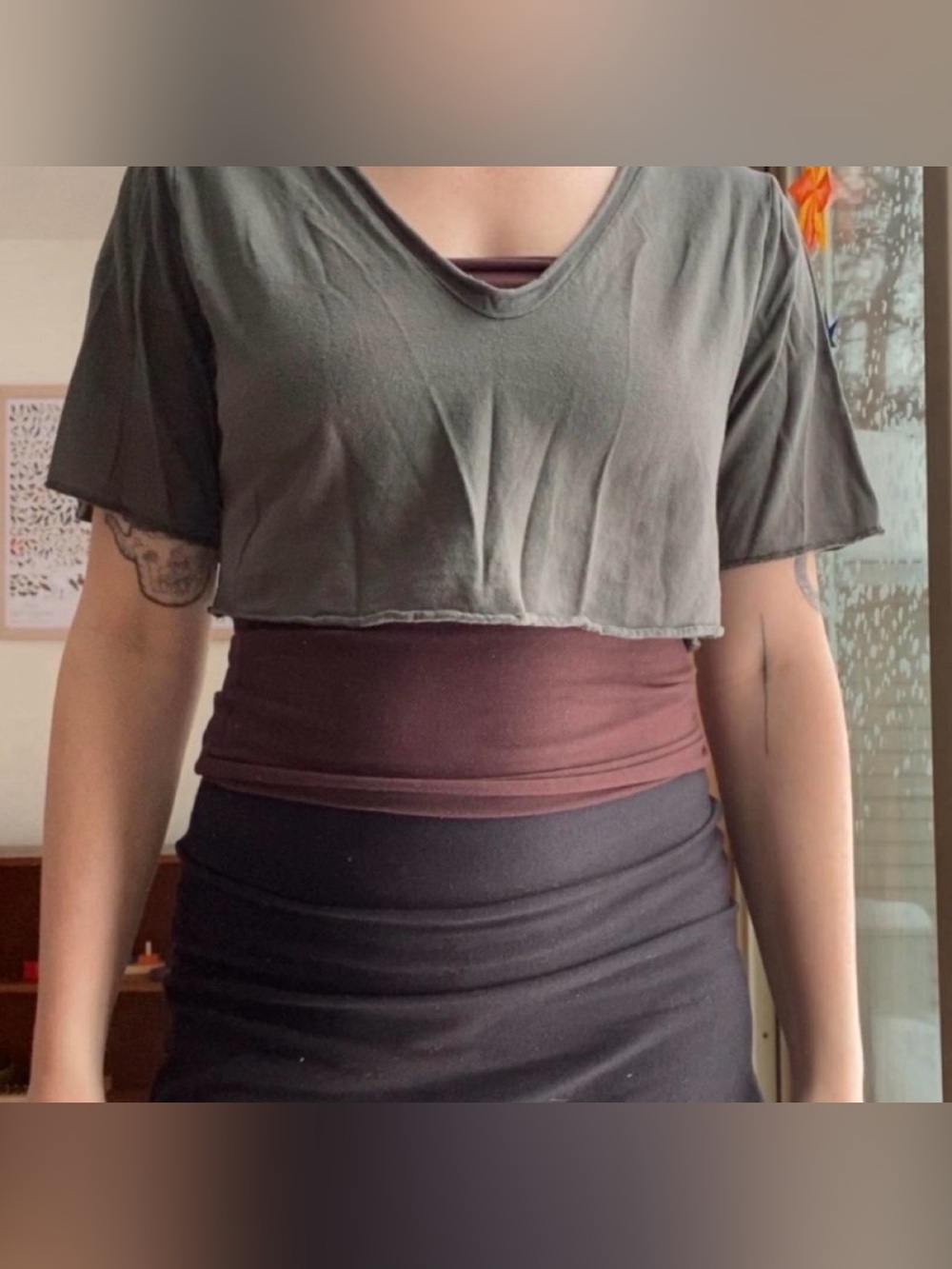 ~Gaia Conceptions Ritual
Simplicity Crop Top Large~ - Picture 3 of 5